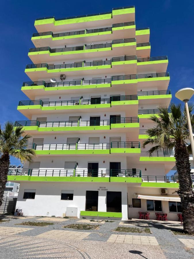 Over The Beach Apartment Monte Gordo Exterior photo